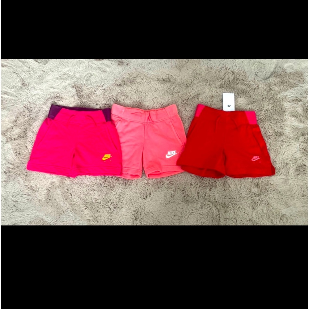 NWT BUNDLE OF NIKE GIRL SHORTS SIZE SMALL